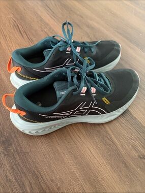 ASICS gel-excite trail 2 Black & Teal Running Shoes size 9.5